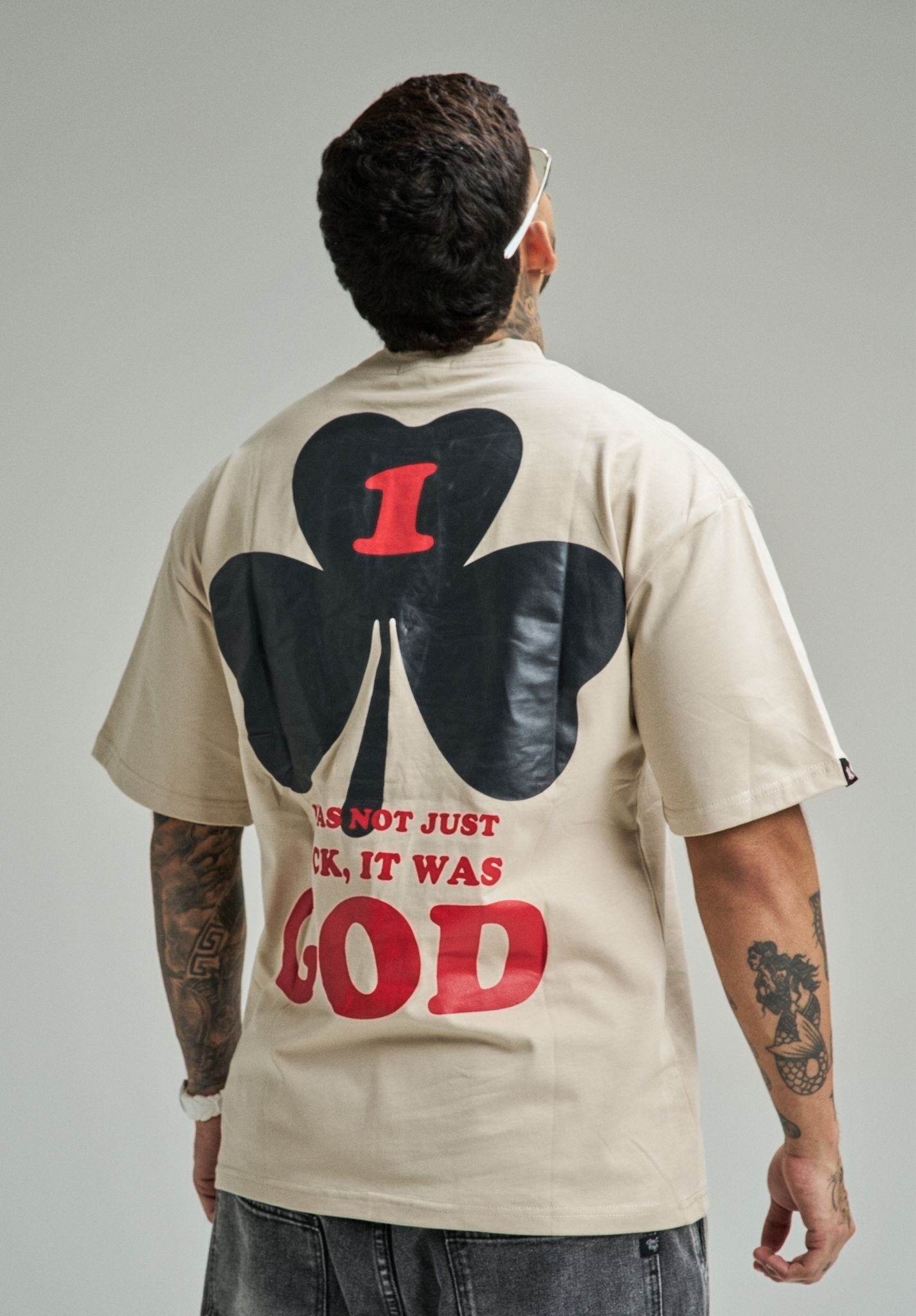 CAMISETA OVERSIZE